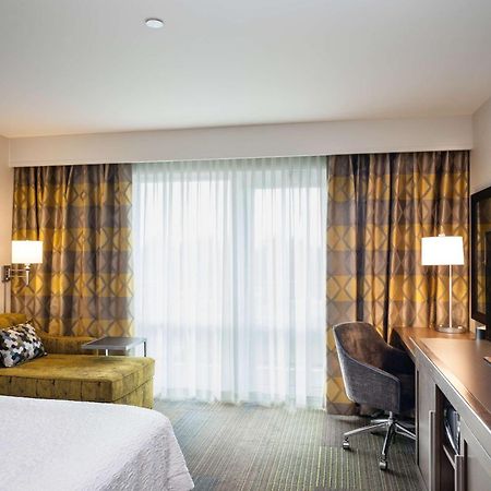 Hampton Inn & Suites By Hilton Seattle/Northgate Esterno foto