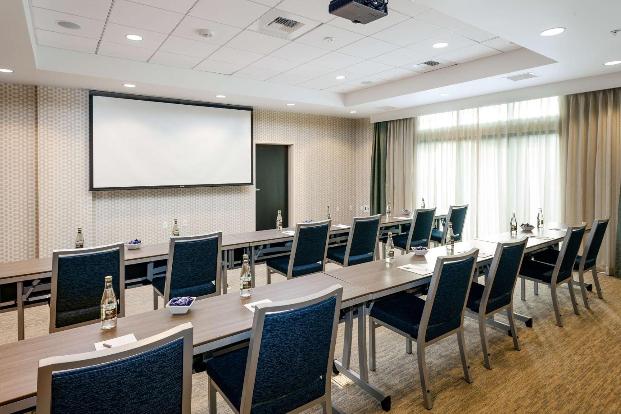Hampton Inn & Suites By Hilton Seattle/Northgate Esterno foto