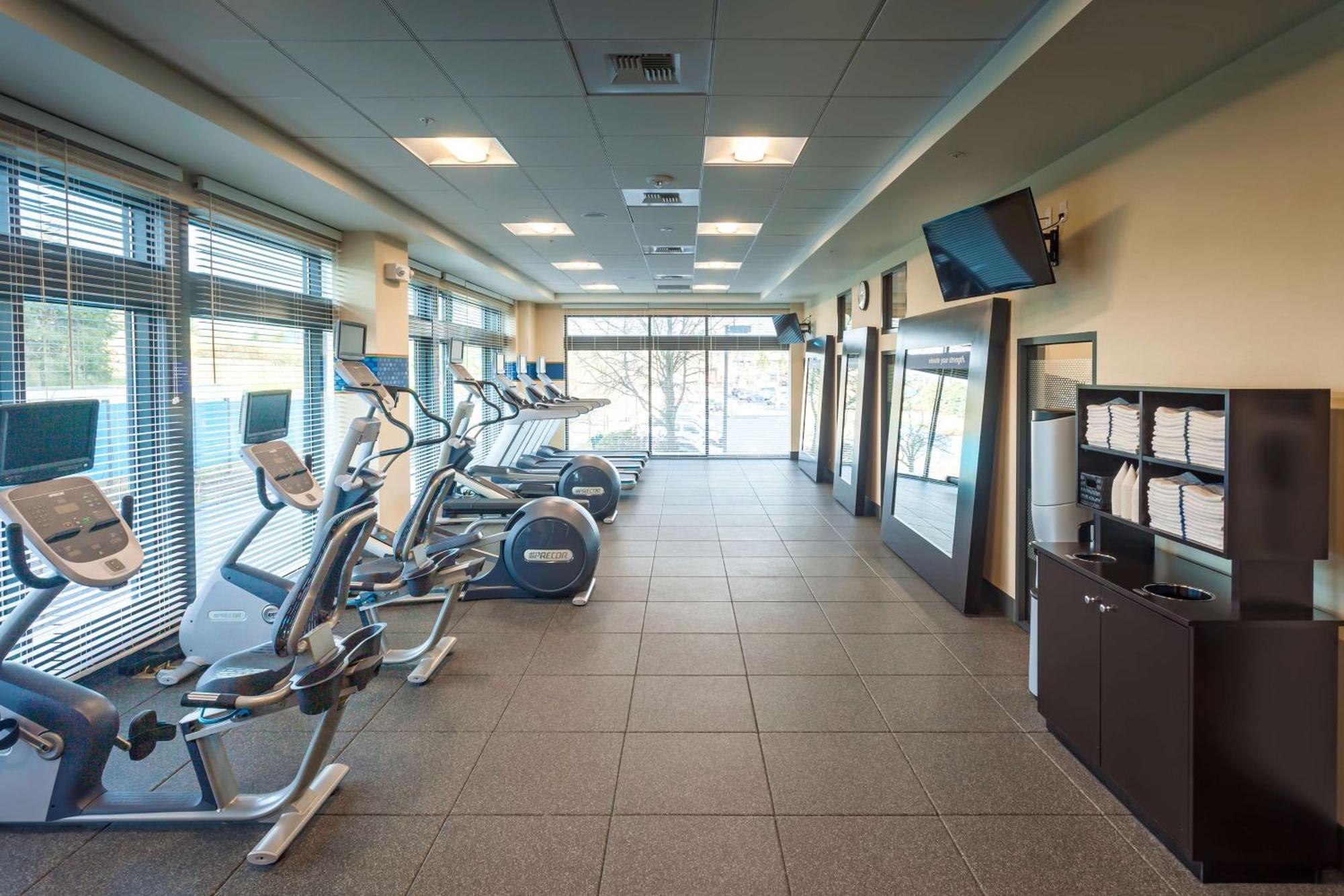 Hampton Inn & Suites By Hilton Seattle/Northgate Esterno foto