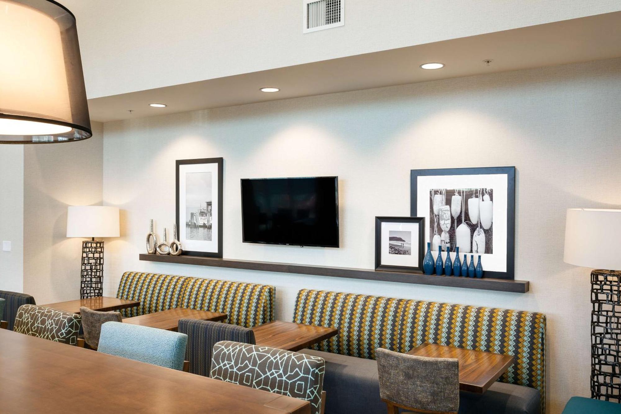 Hampton Inn & Suites By Hilton Seattle/Northgate Esterno foto