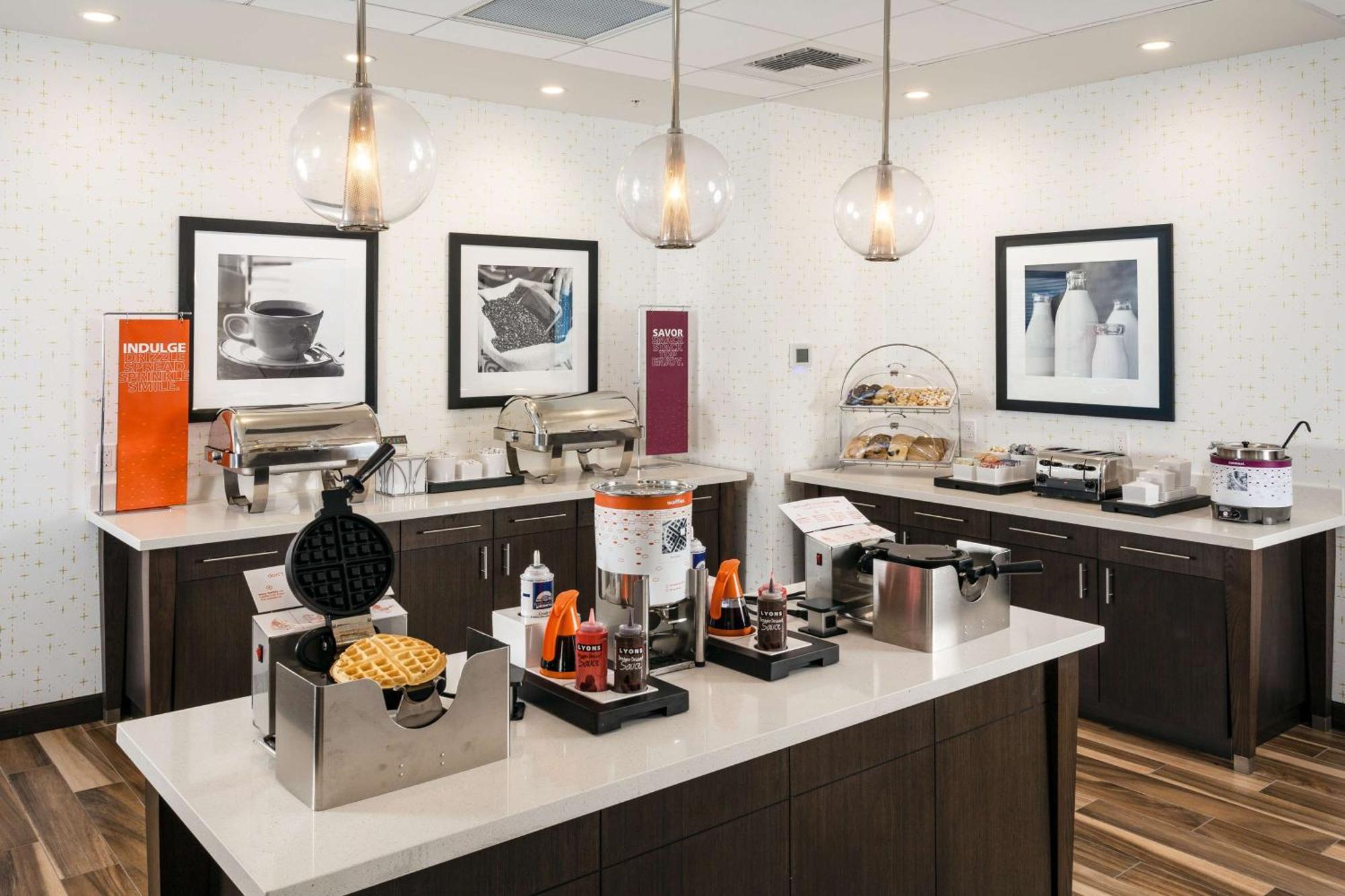 Hampton Inn & Suites By Hilton Seattle/Northgate Esterno foto