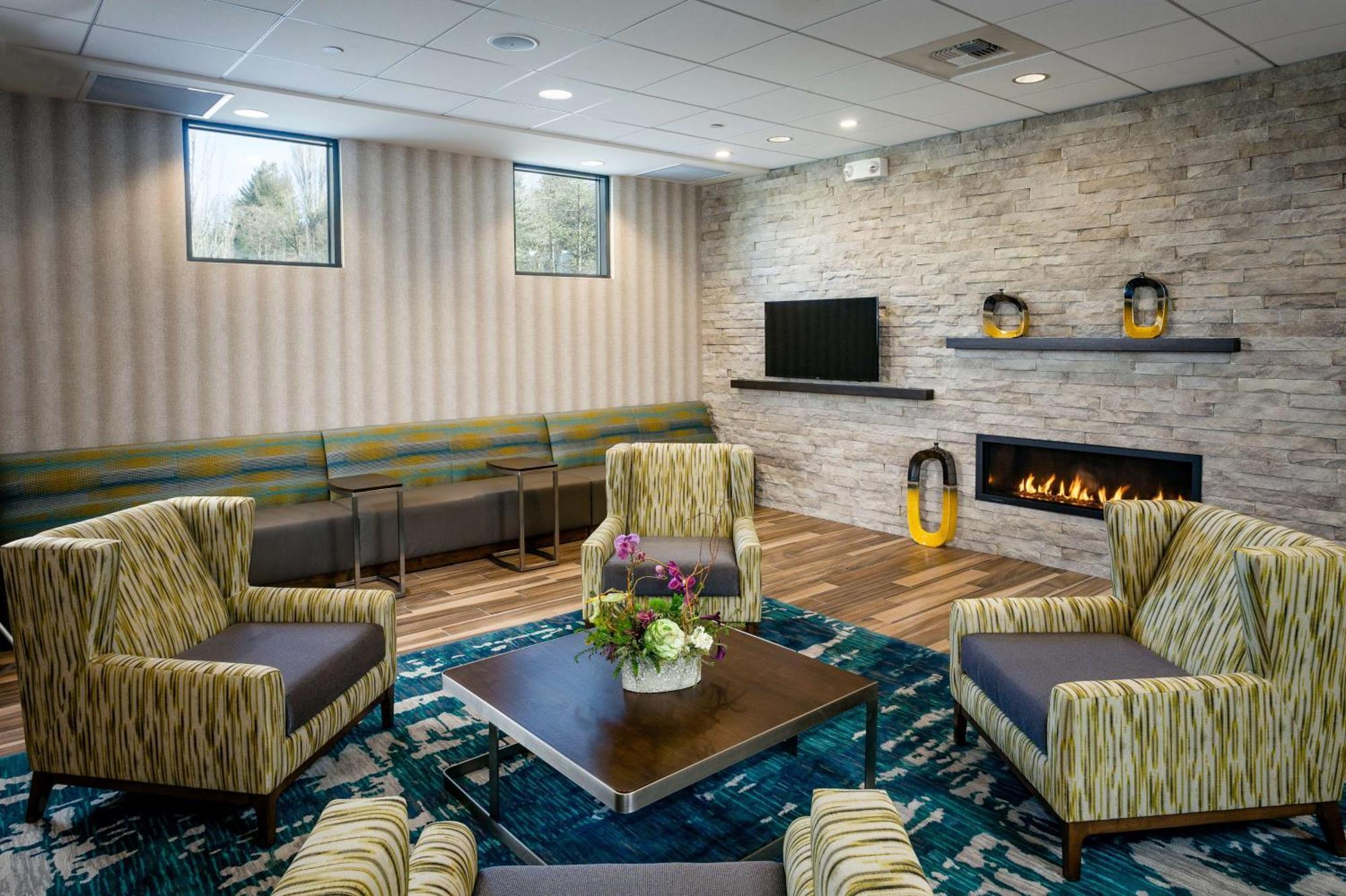 Hampton Inn & Suites By Hilton Seattle/Northgate Esterno foto